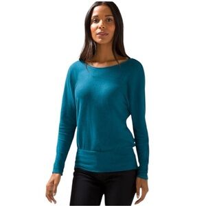 White House Black Market Teal Scoop Neck Sweater
